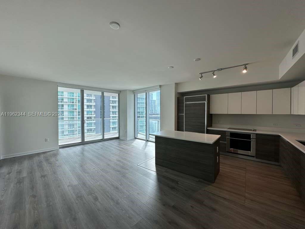 1100 S Miami Ave #2401, Miami FL 33130