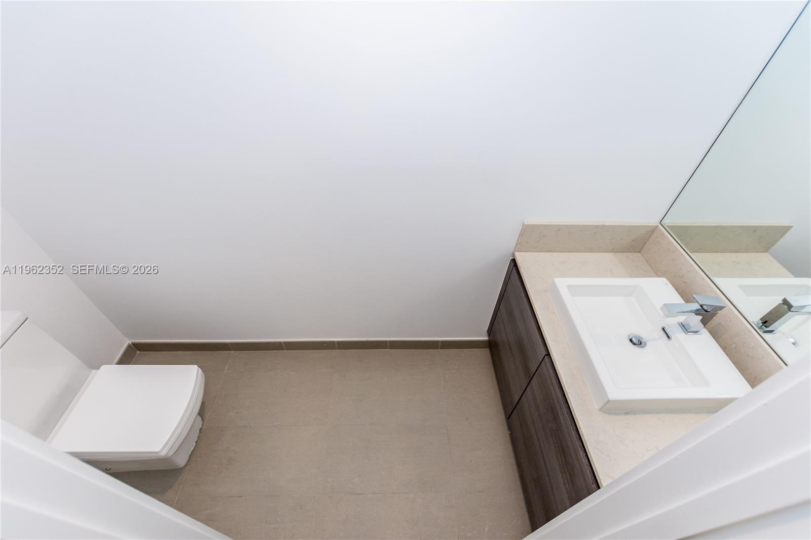 1080 Brickell Ave #1706, Miami FL 33131
