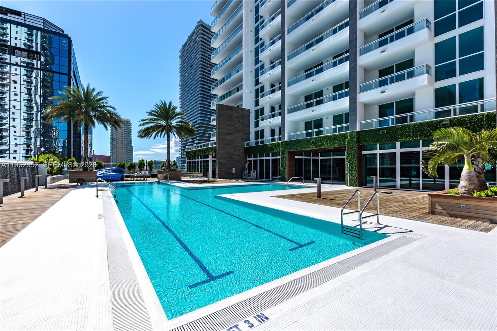1080 Brickell Ave #1706, Miami FL 33131