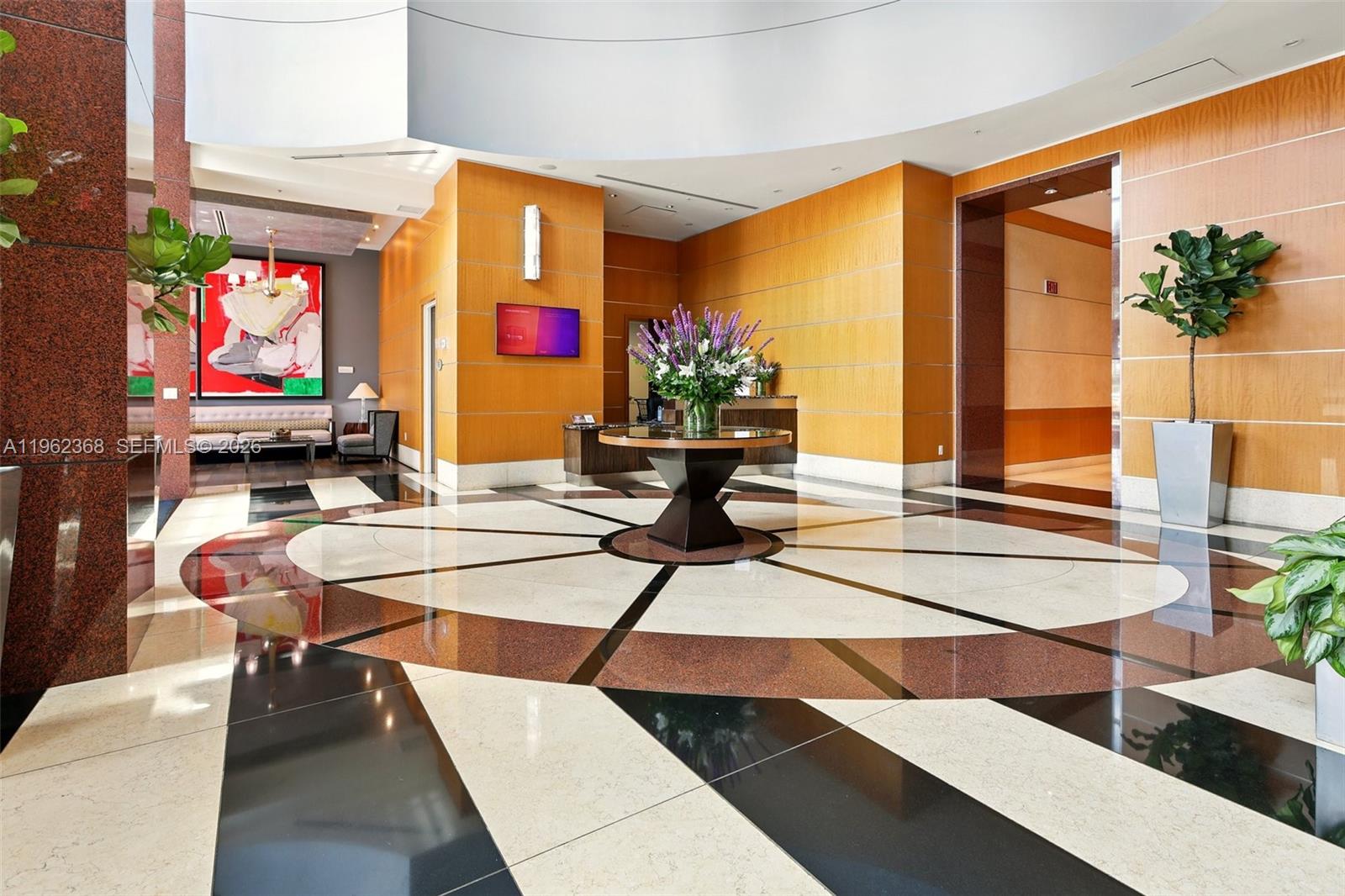 244 Biscayne Blvd #2405, Miami FL 33132