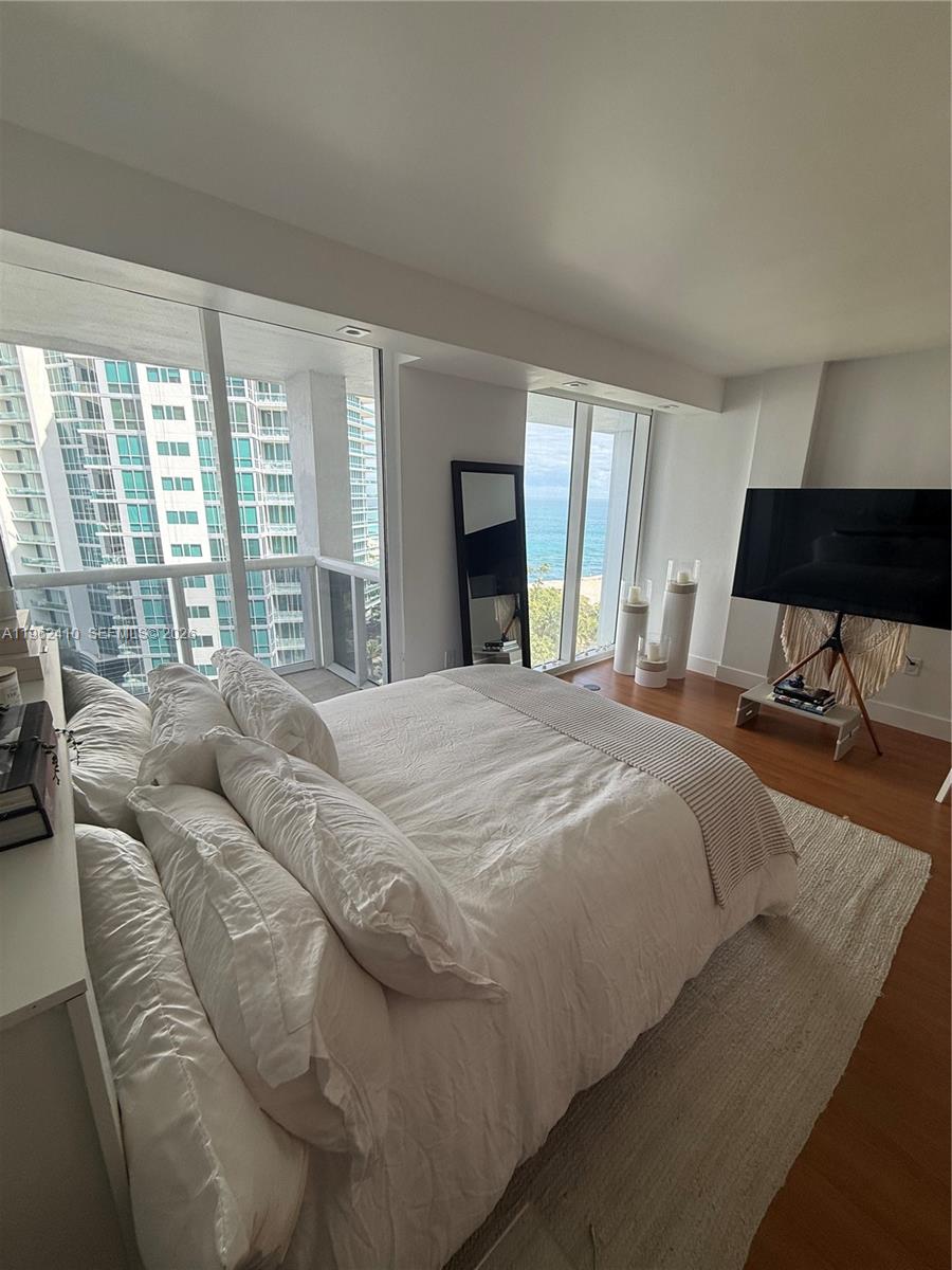 10275 Collins Ave #1402, Bal Harbour FL 33154