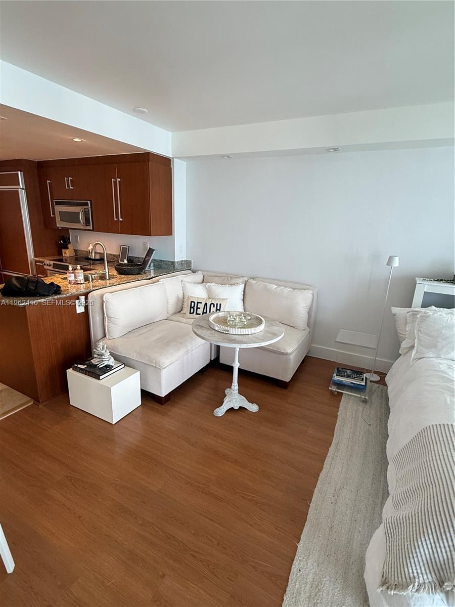 10275 Collins Ave #1402, Bal Harbour FL 33154