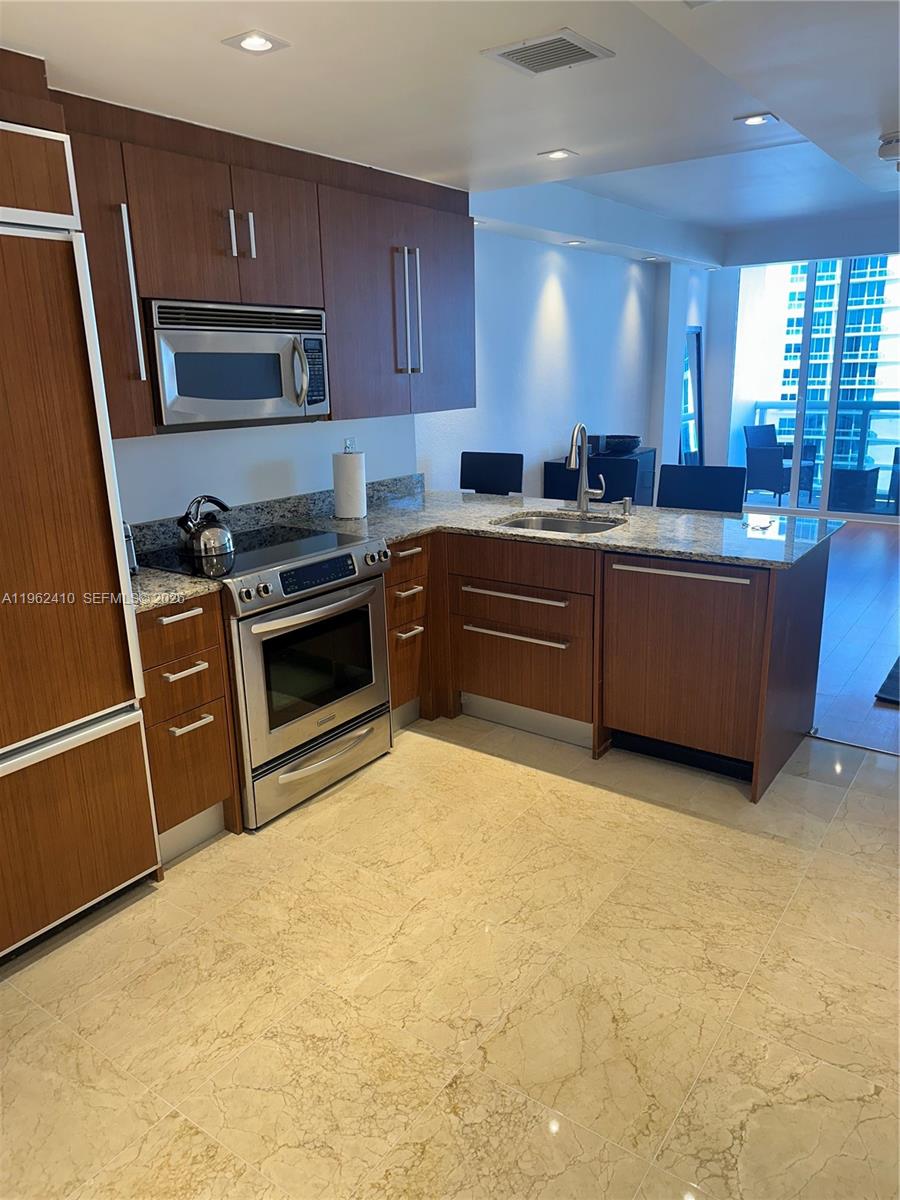 10275 Collins Ave #1402, Bal Harbour FL 33154