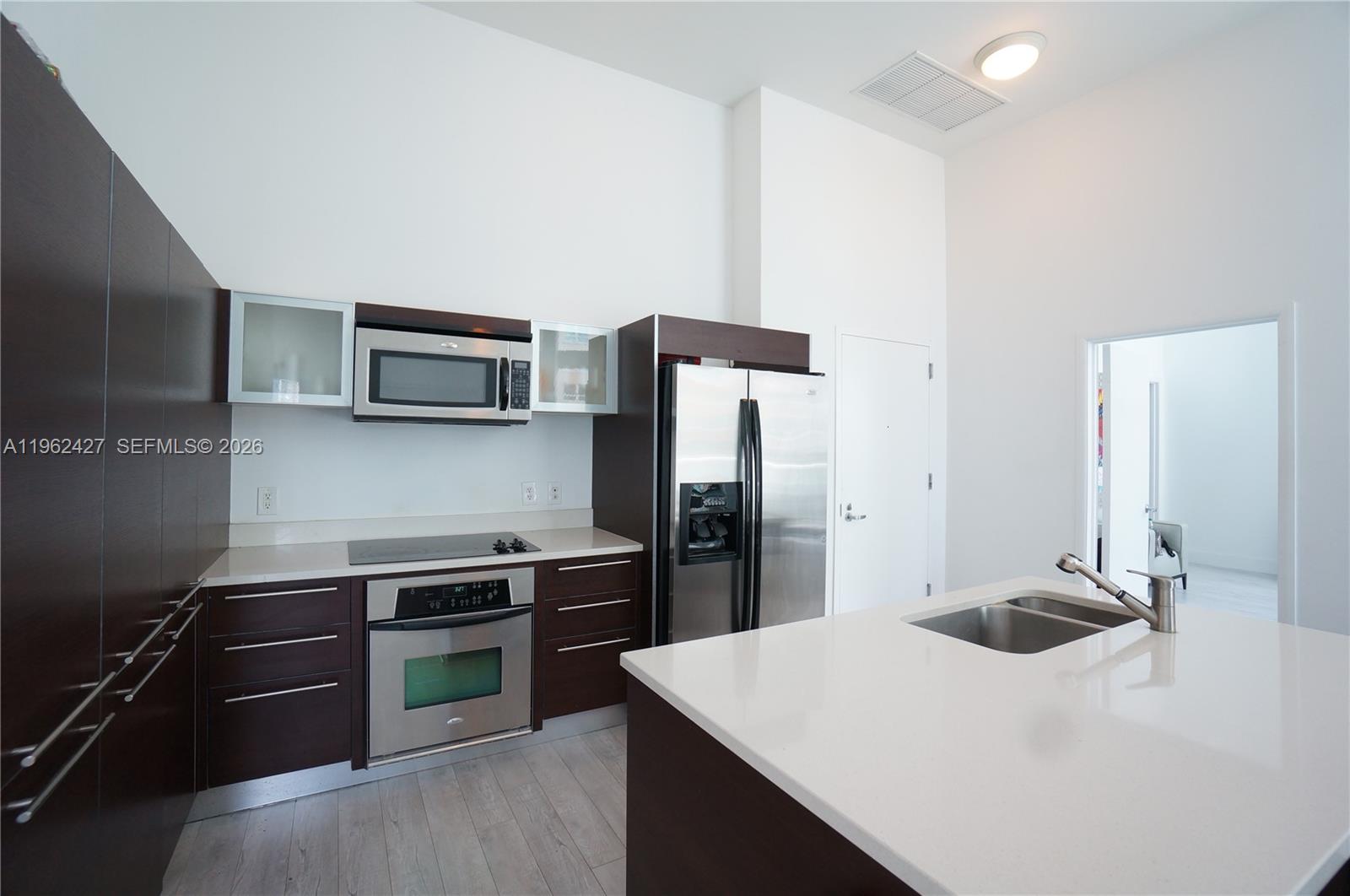 1900 N Bayshore Dr #709, Miami FL 33132