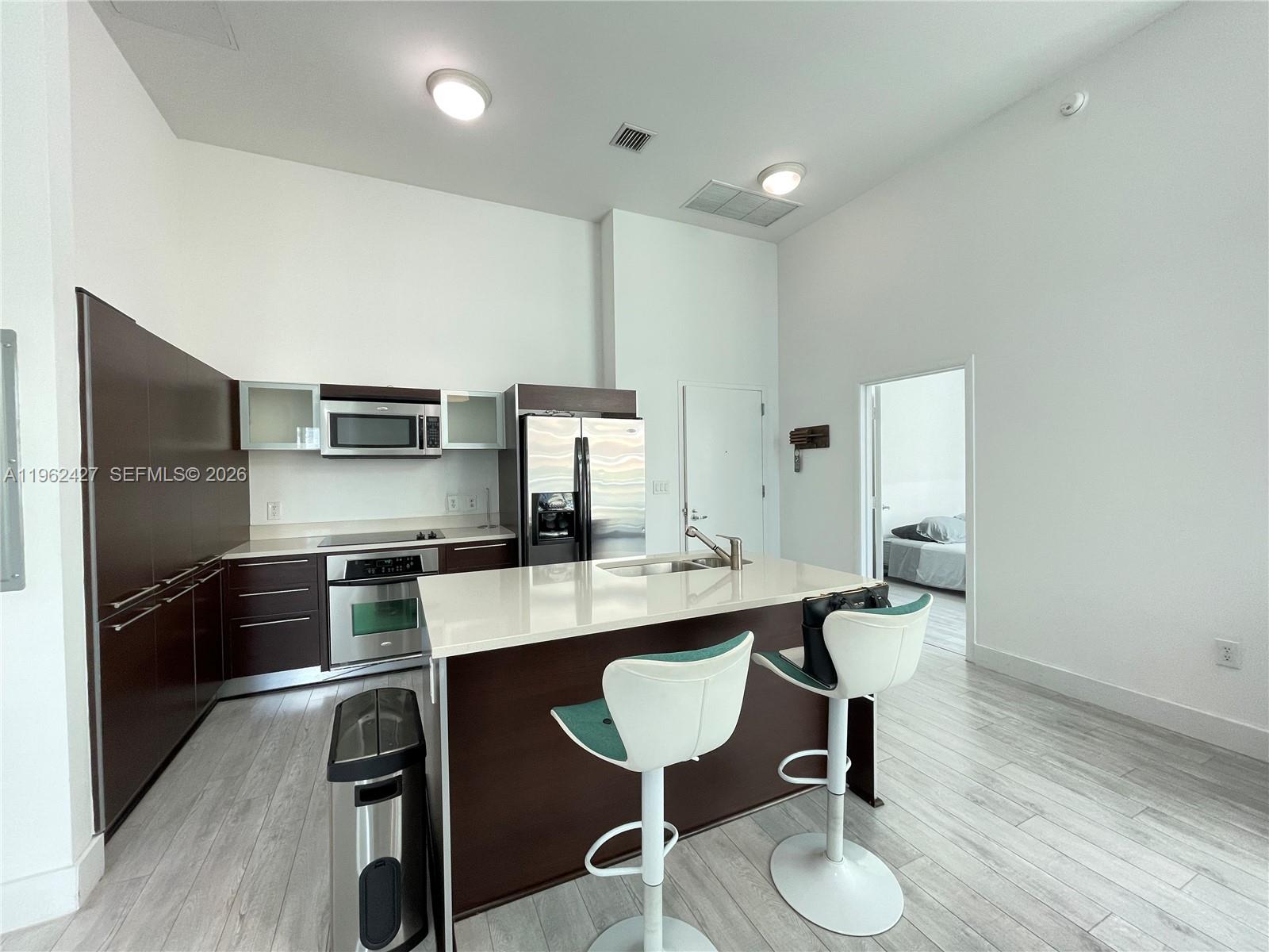 1900 N Bayshore Dr #709, Miami FL 33132