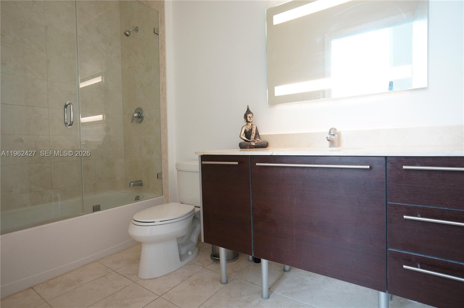 1900 N Bayshore Dr #709, Miami FL 33132