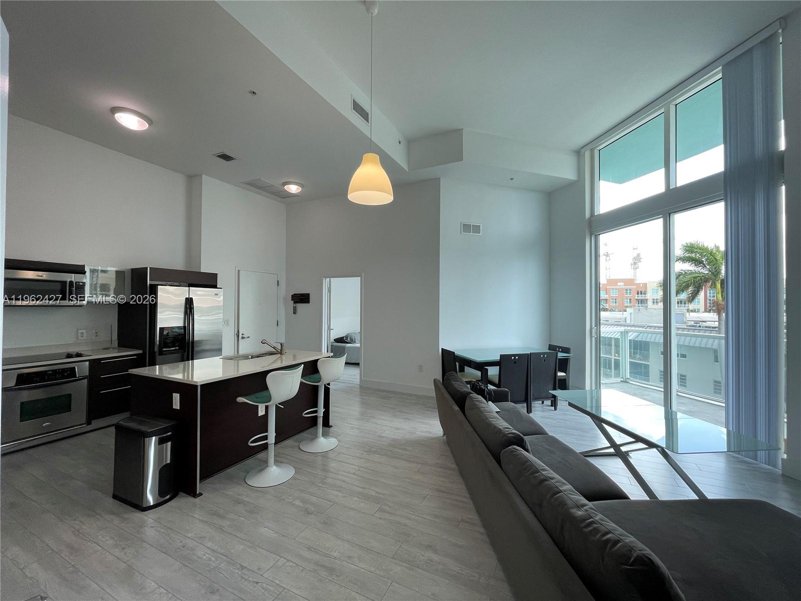 1900 N Bayshore Dr #709, Miami FL 33132