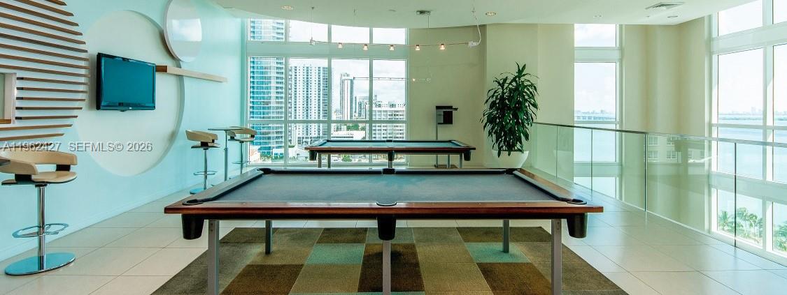 1900 N Bayshore Dr #709, Miami FL 33132