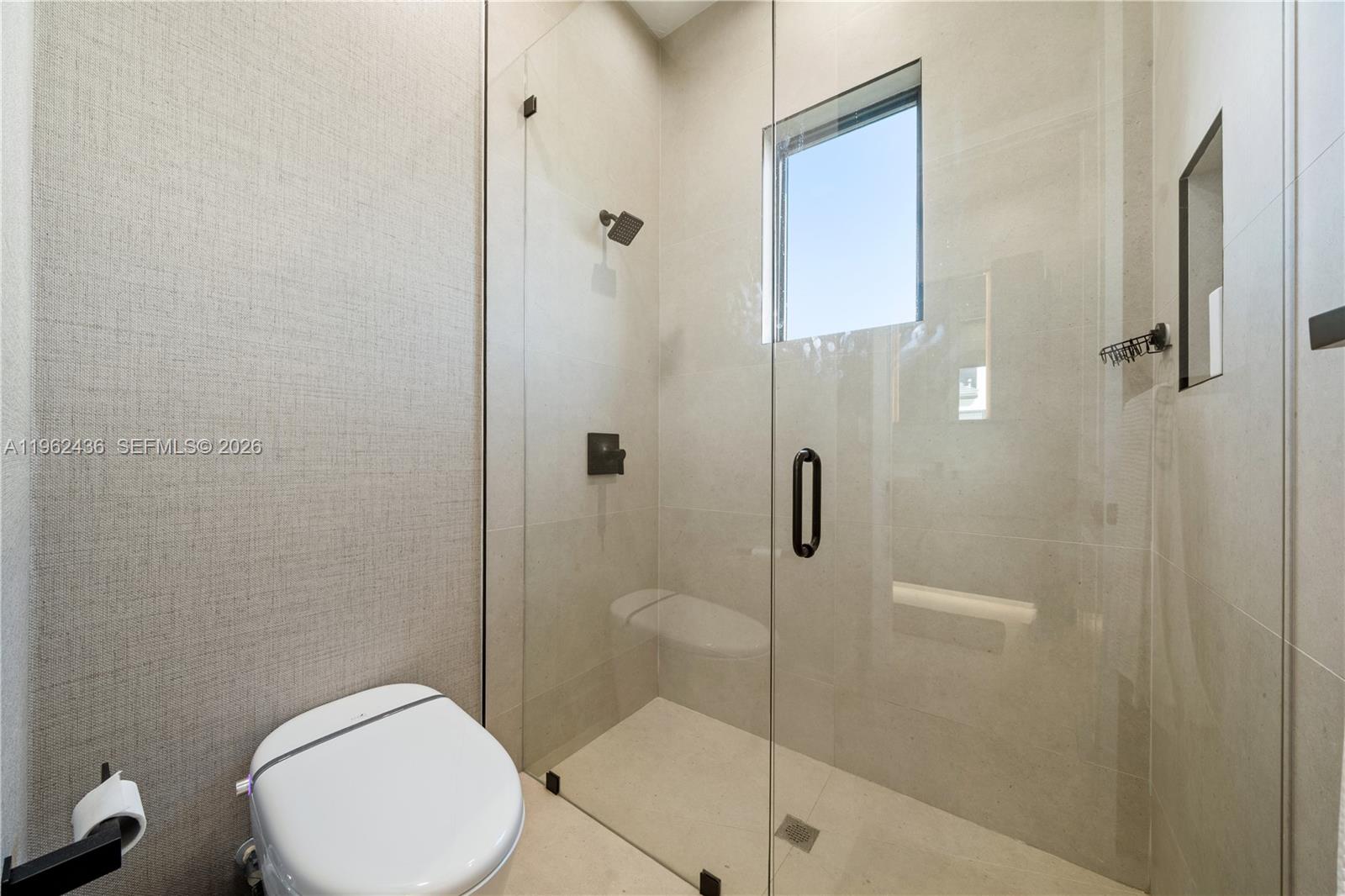 7387 SW 74th Ln, Miami FL 33143