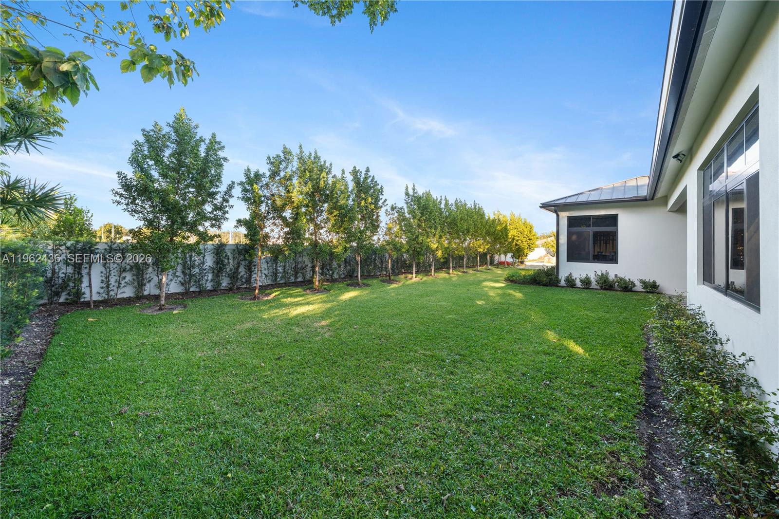 7387 SW 74th Ln, Miami FL 33143