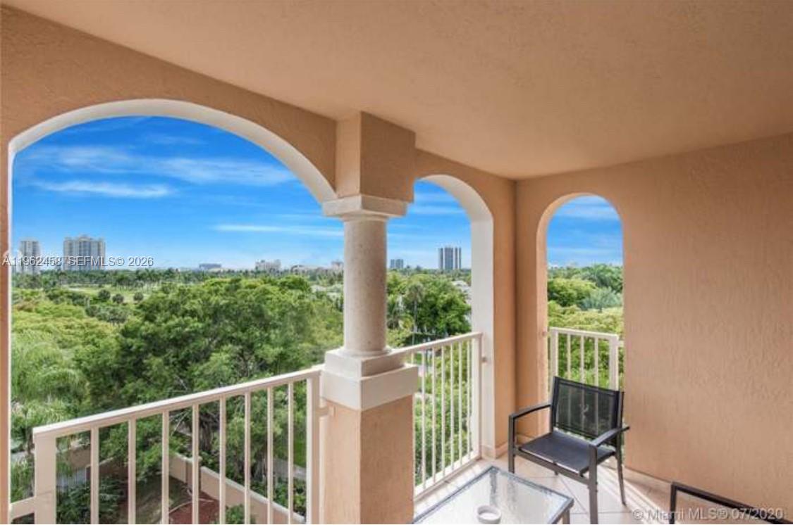 19999 E Country Club Dr #1501, Aventura FL 33180