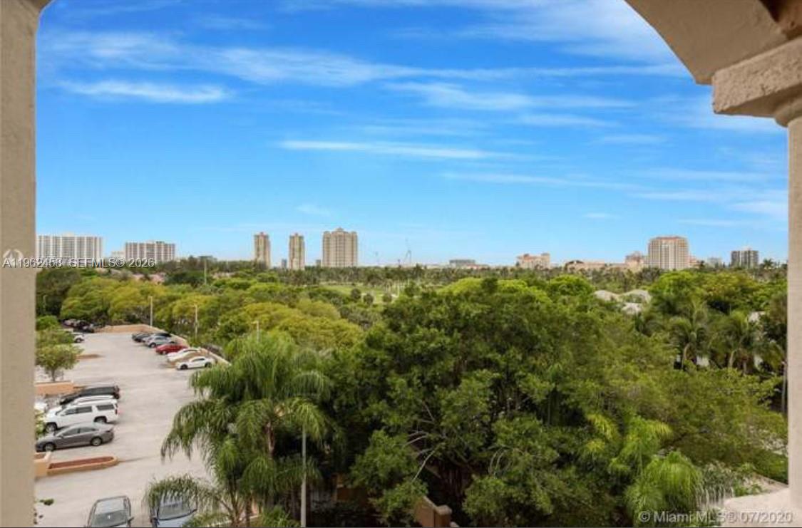 19999 E Country Club Dr #1501, Aventura FL 33180
