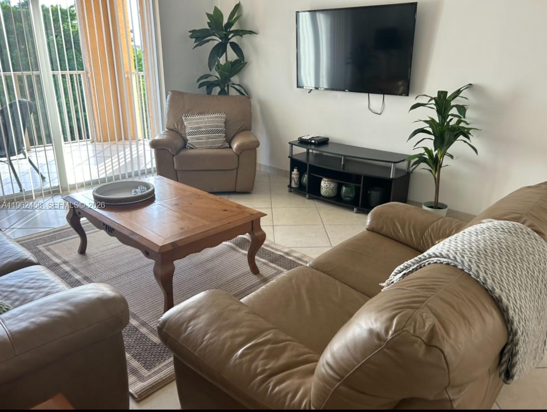 19999 E Country Club Dr #1501, Aventura FL 33180