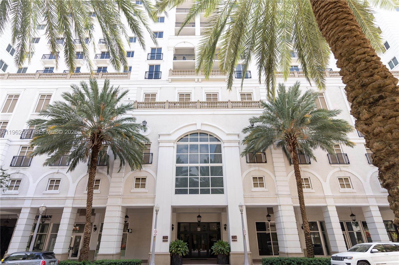 10 Aragon Ave #1105, Coral Gables FL 33134