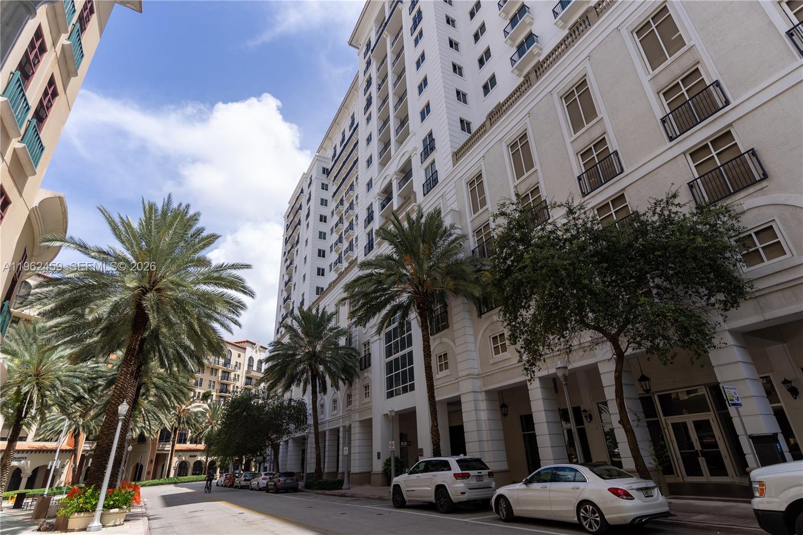 10 Aragon Ave #1105, Coral Gables FL 33134