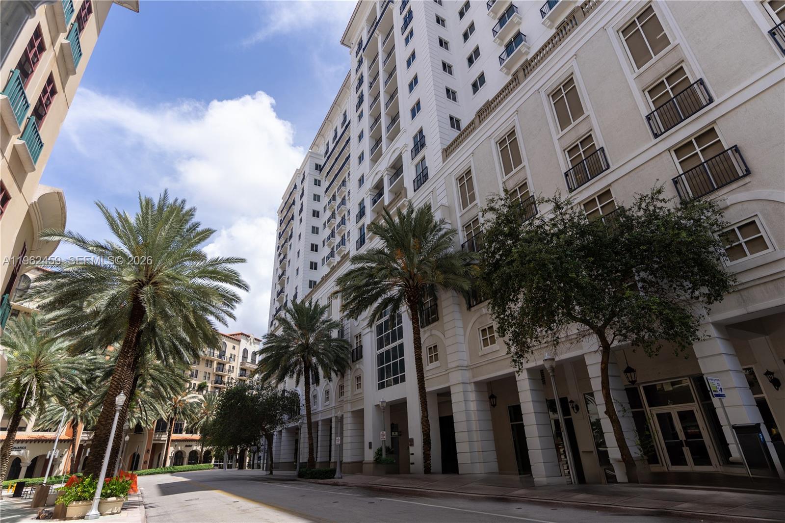 10 Aragon Ave #1105, Coral Gables FL 33134