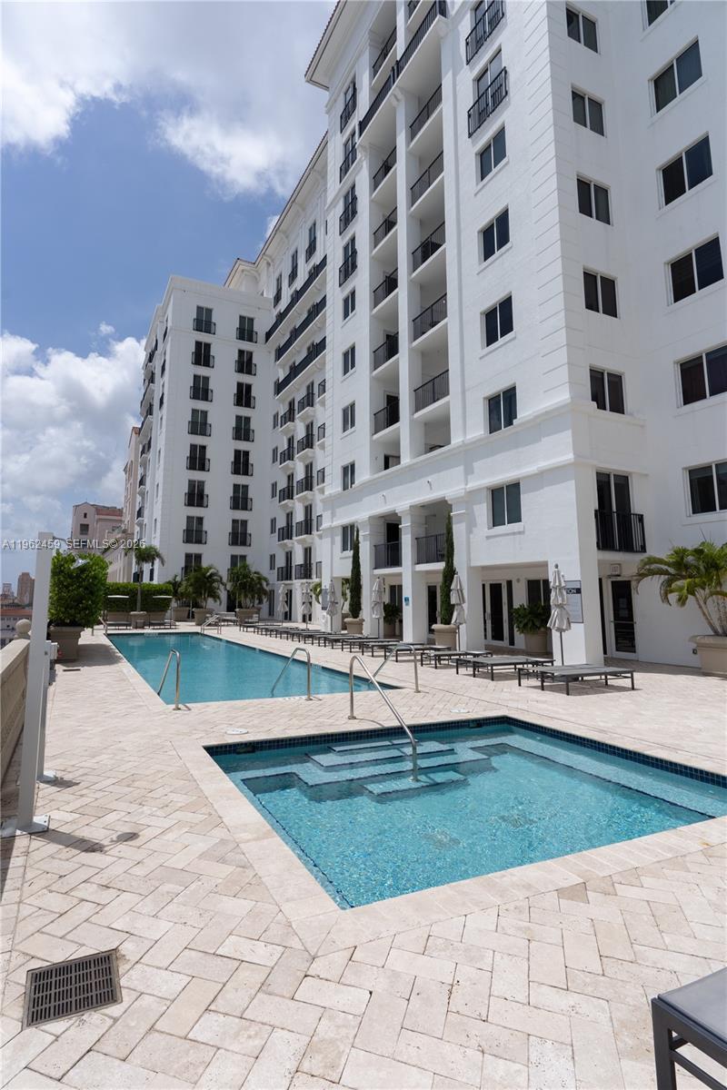 10 Aragon Ave #1105, Coral Gables FL 33134