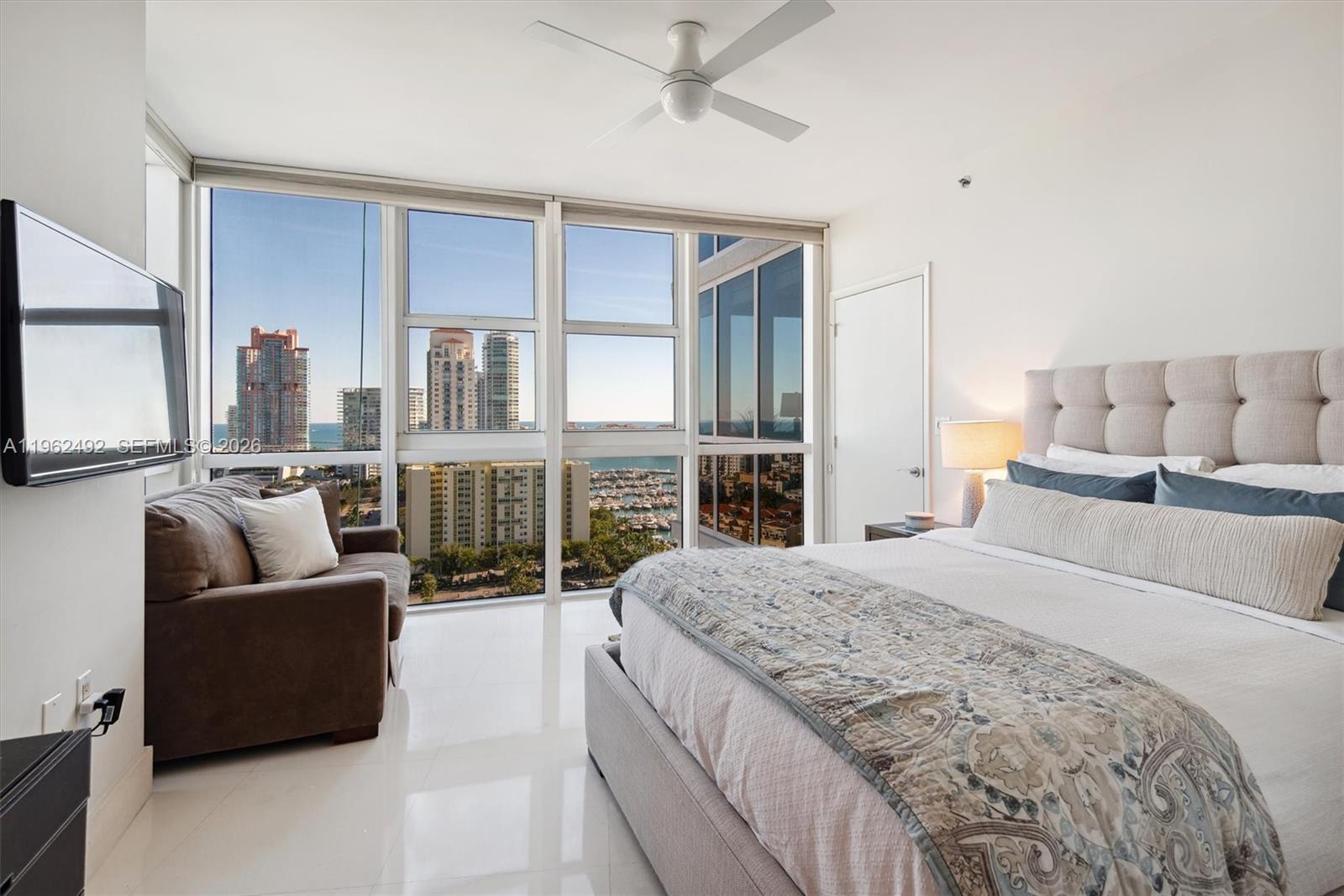 400 Alton Rd #1910, Miami Beach FL 33139