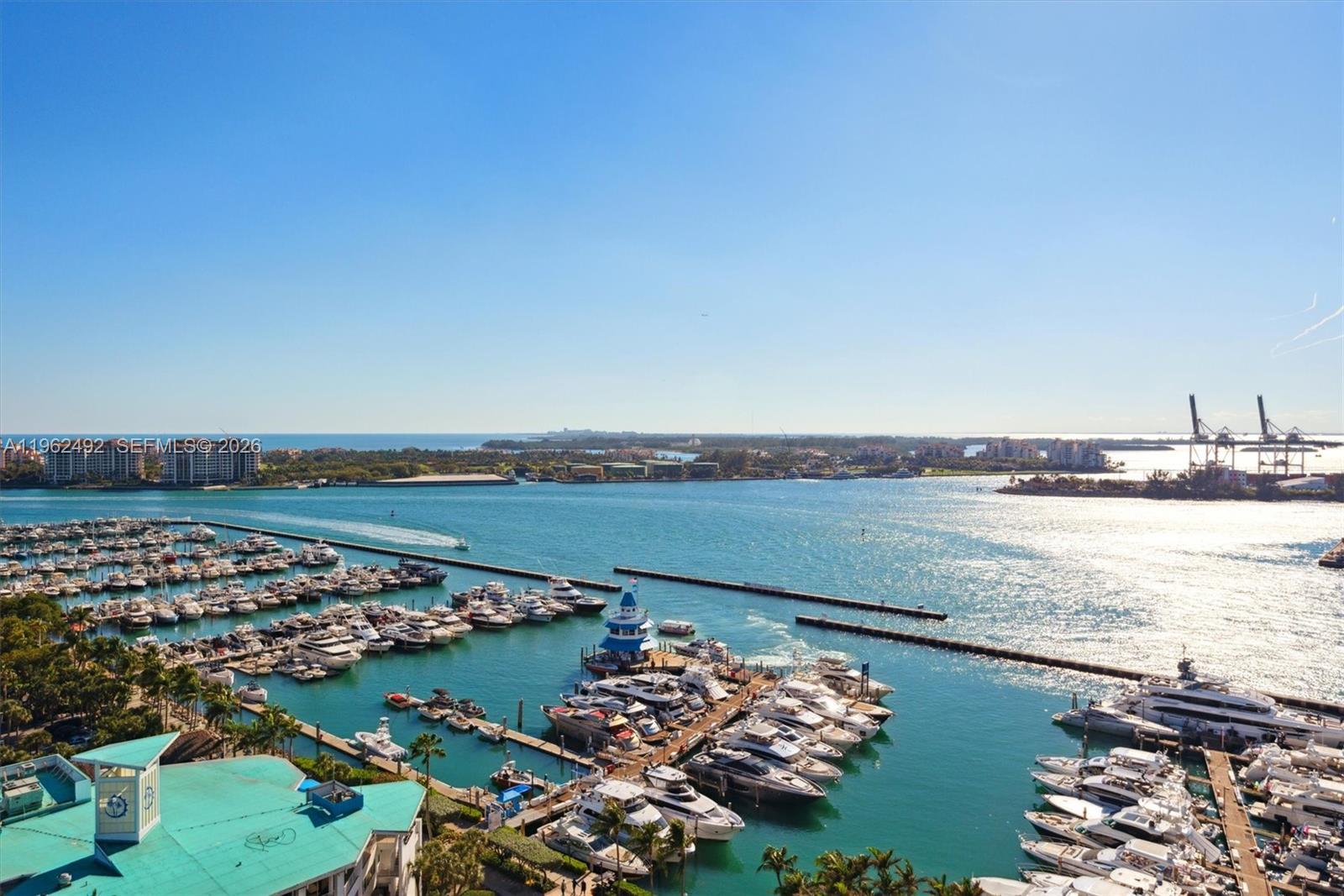 400 Alton Rd #1910, Miami Beach FL 33139