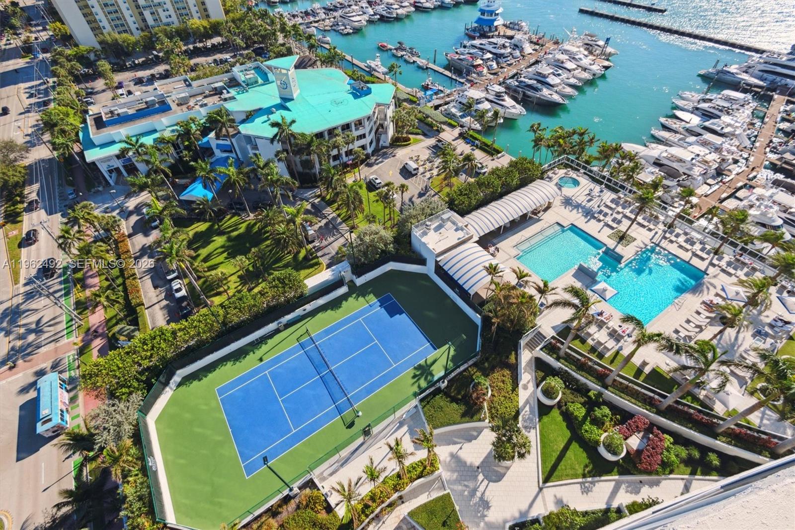 400 Alton Rd #1910, Miami Beach FL 33139