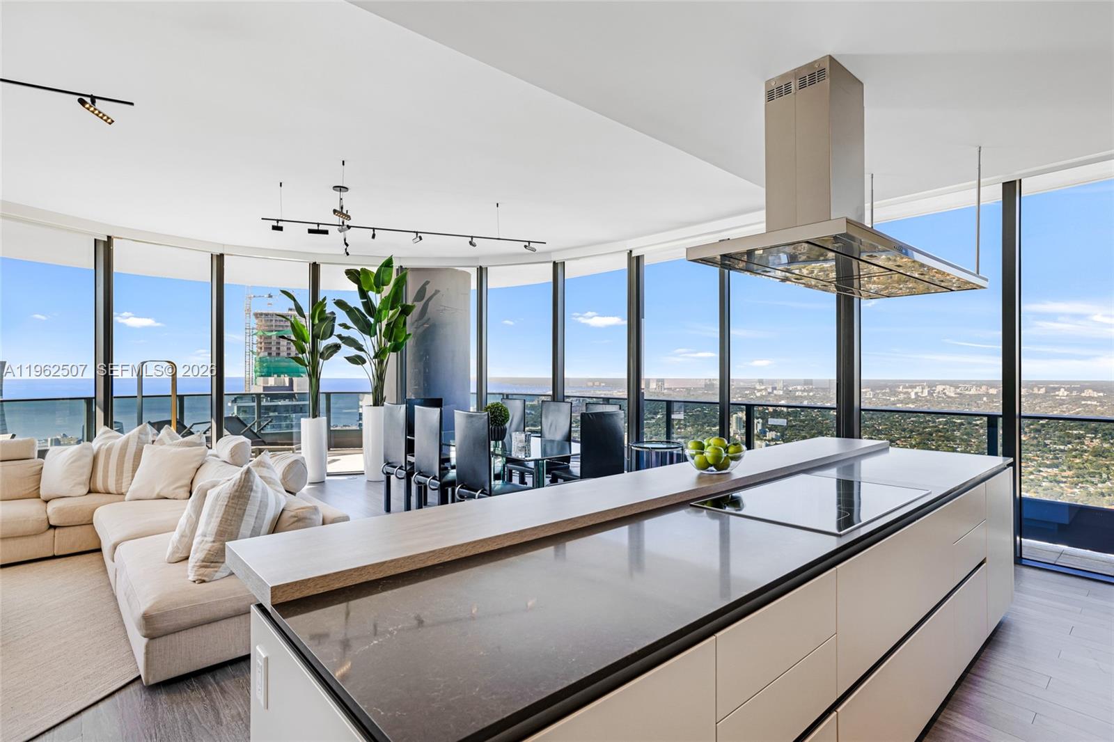 1000 Brickell Plz #PH6002, Miami FL 33131