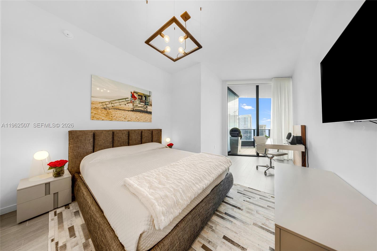 1000 Brickell Plz #PH6002, Miami FL 33131