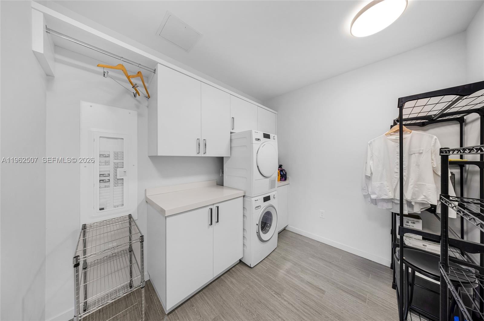 1000 Brickell Plz #PH6002, Miami FL 33131