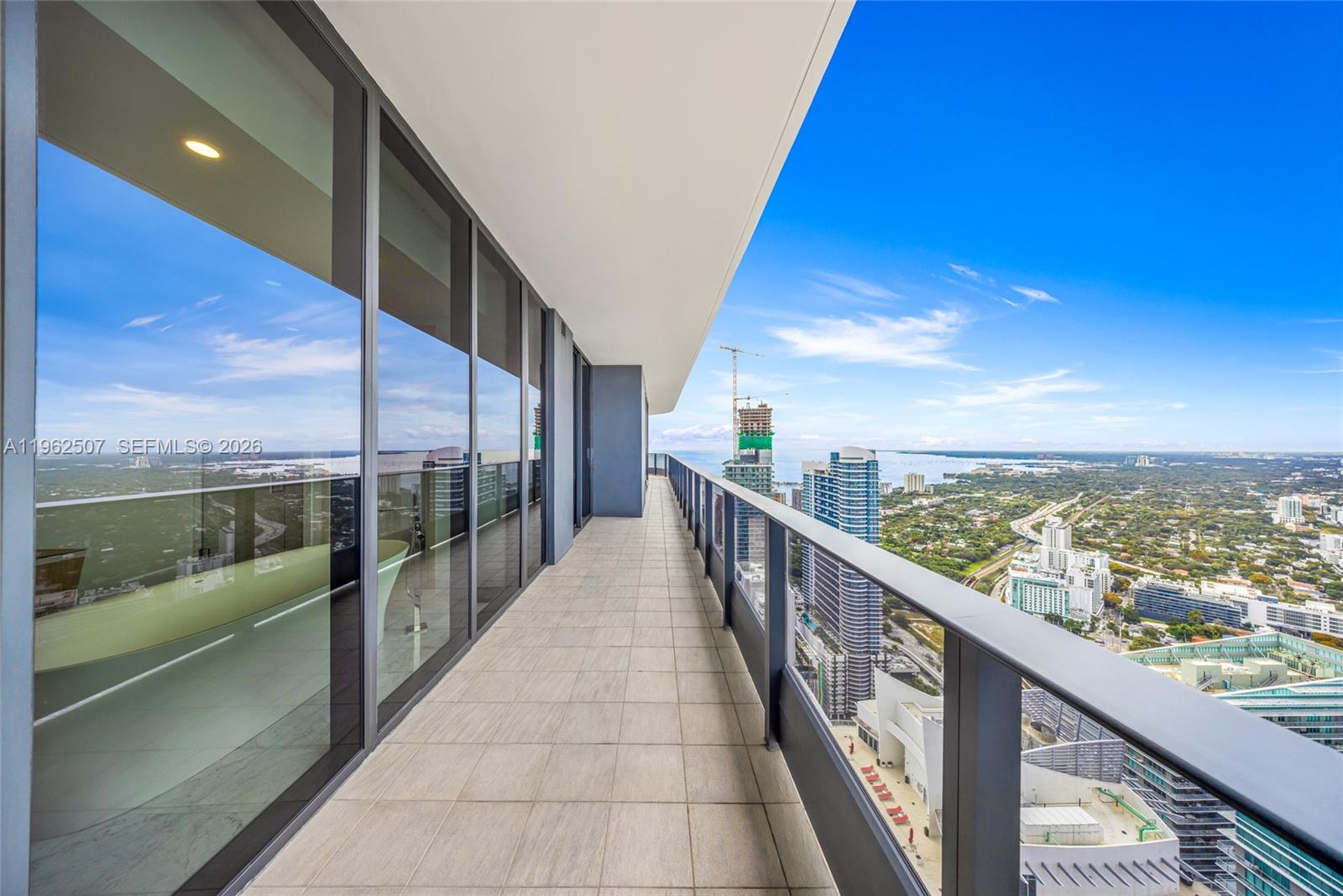 1000 Brickell Plz #PH6002, Miami FL 33131