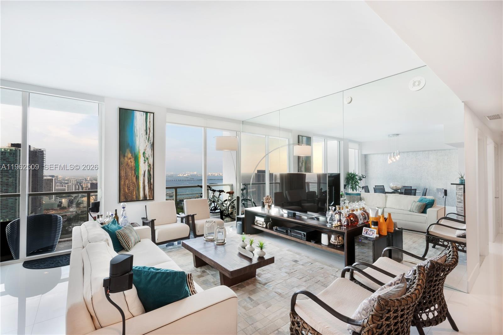 244 Biscayne Blvd #4604, Miami FL 33132