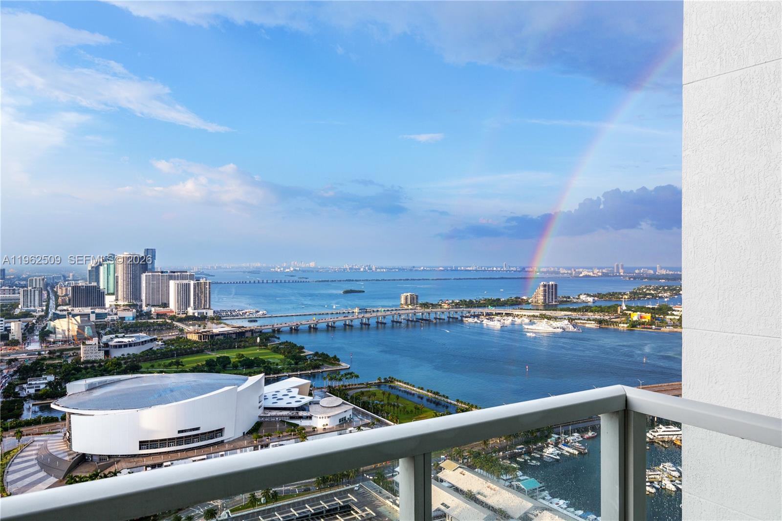 244 Biscayne Blvd #4604, Miami FL 33132