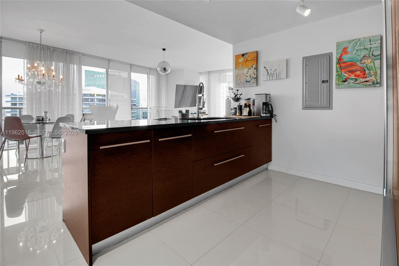 465 Brickell Ave #5102, Miami FL 33131