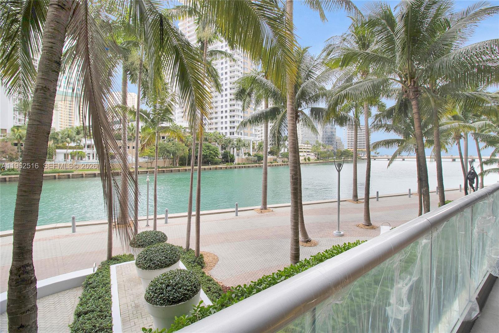 465 Brickell Ave #5102, Miami FL 33131