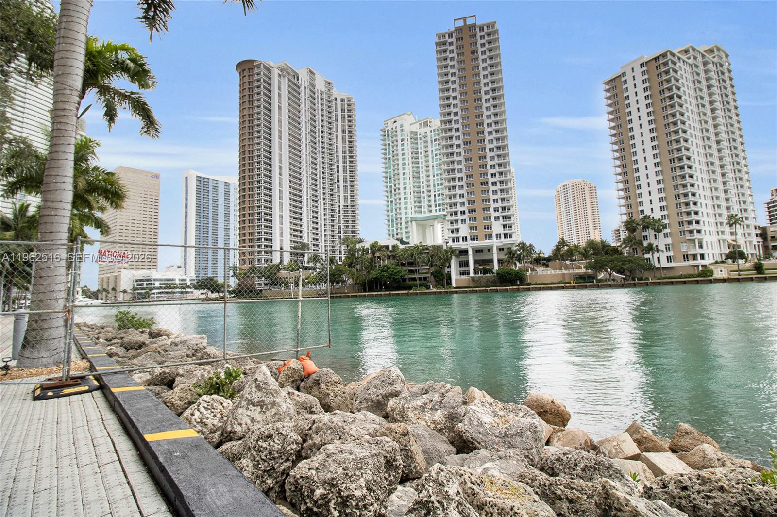 465 Brickell Ave #5102, Miami FL 33131