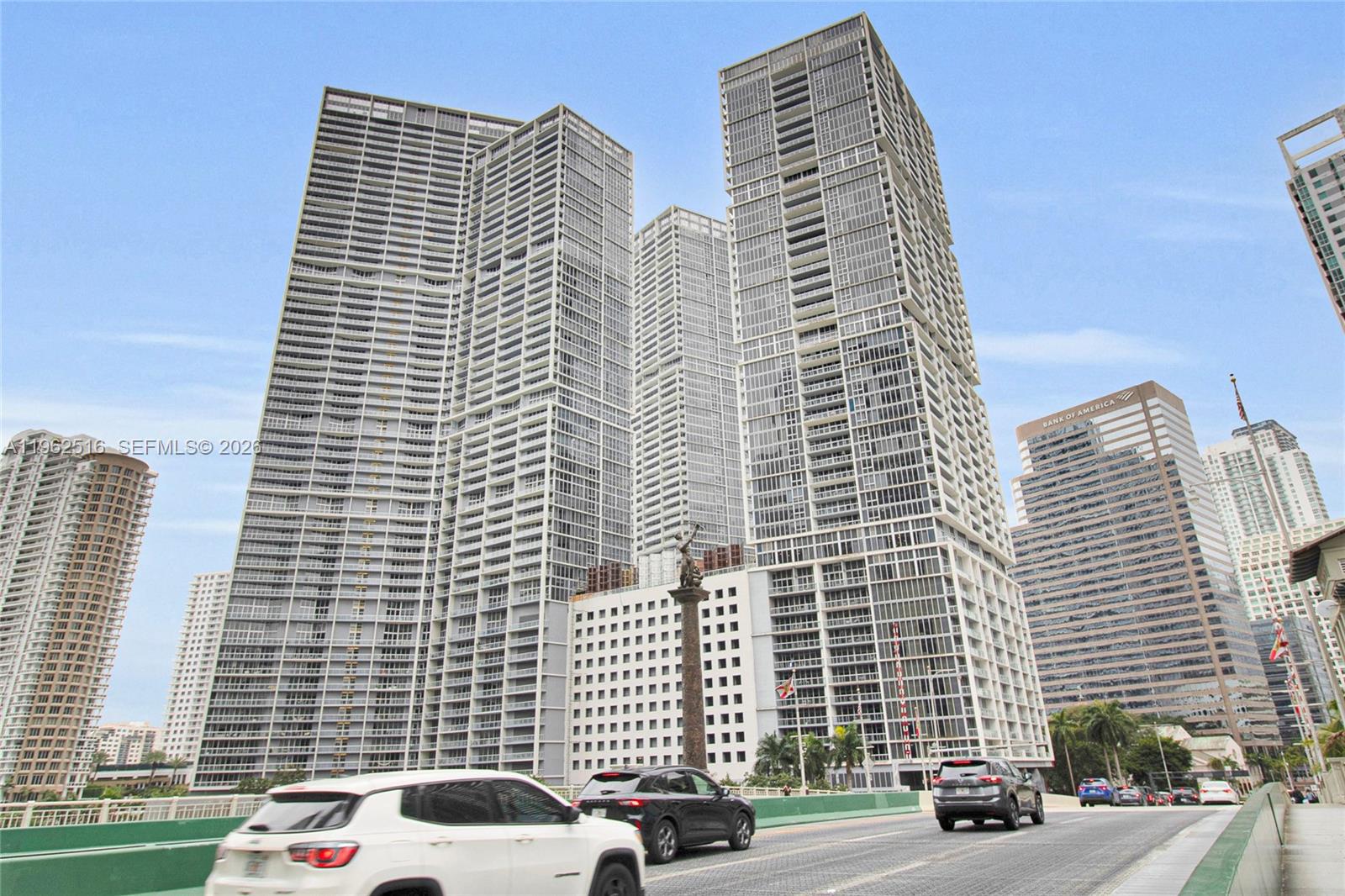 465 Brickell Ave #5102, Miami FL 33131