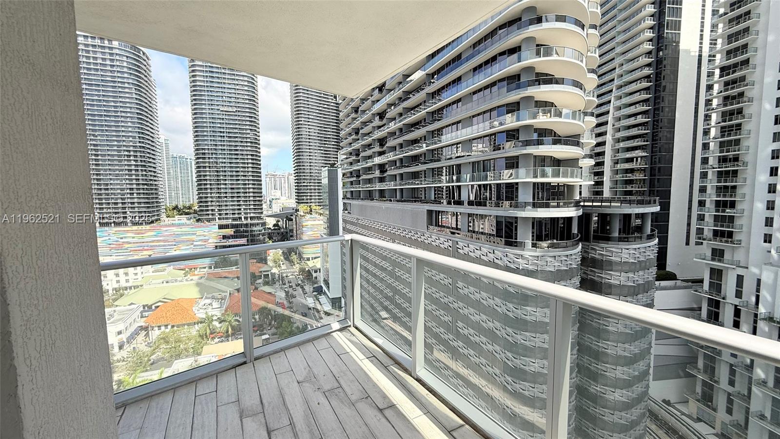 1100 S Miami Ave #1710, Miami FL 33130