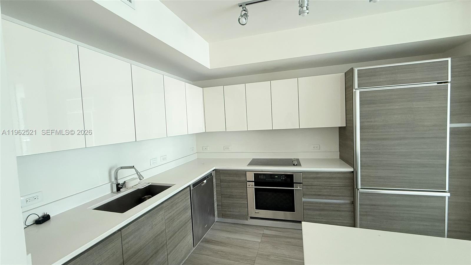 1100 S Miami Ave #1710, Miami FL 33130