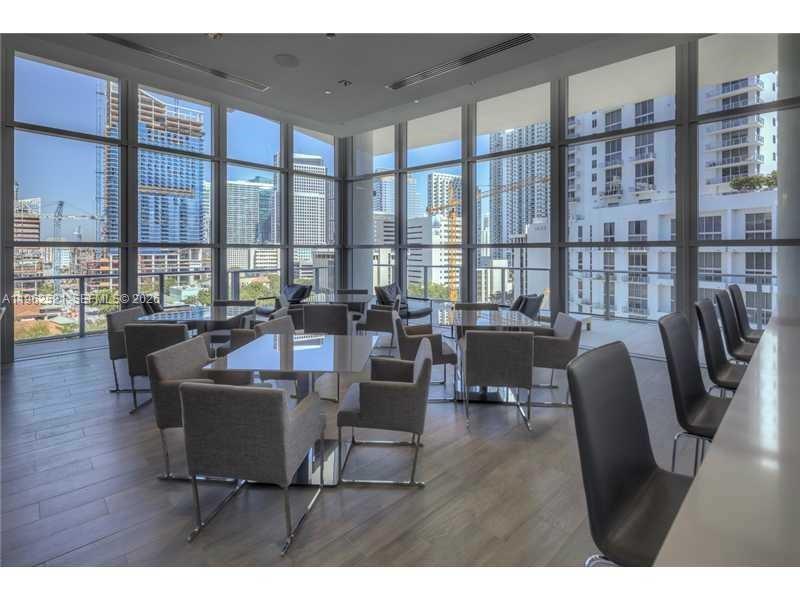 1100 S Miami Ave #1710, Miami FL 33130