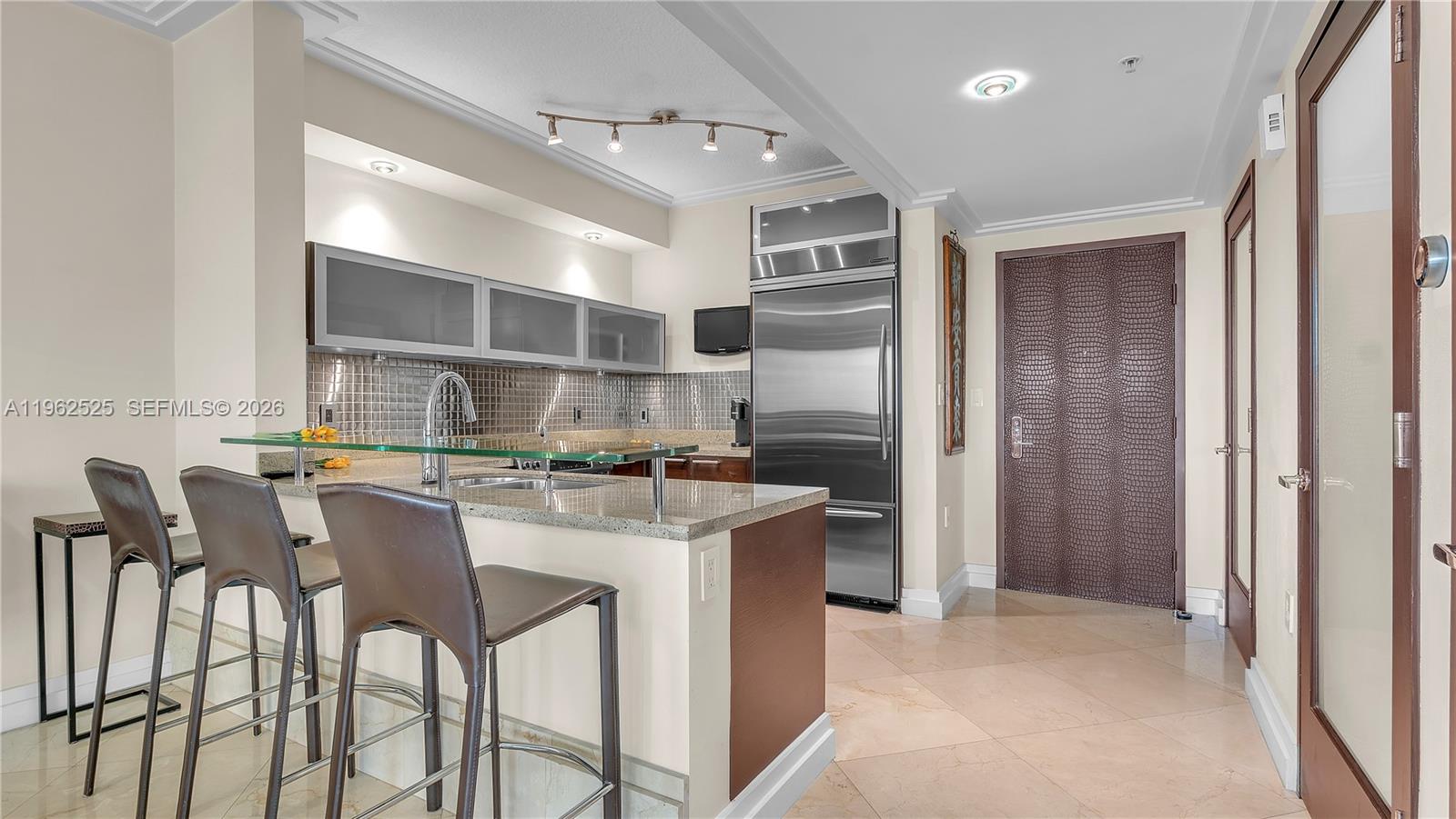 16275 Collins Ave #903, Sunny Isles Beach FL 33160