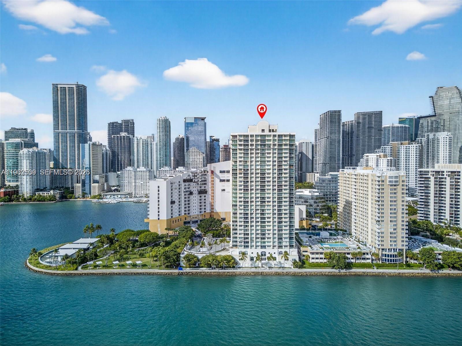 800 Claughton Island Dr #1504, Miami FL 33131