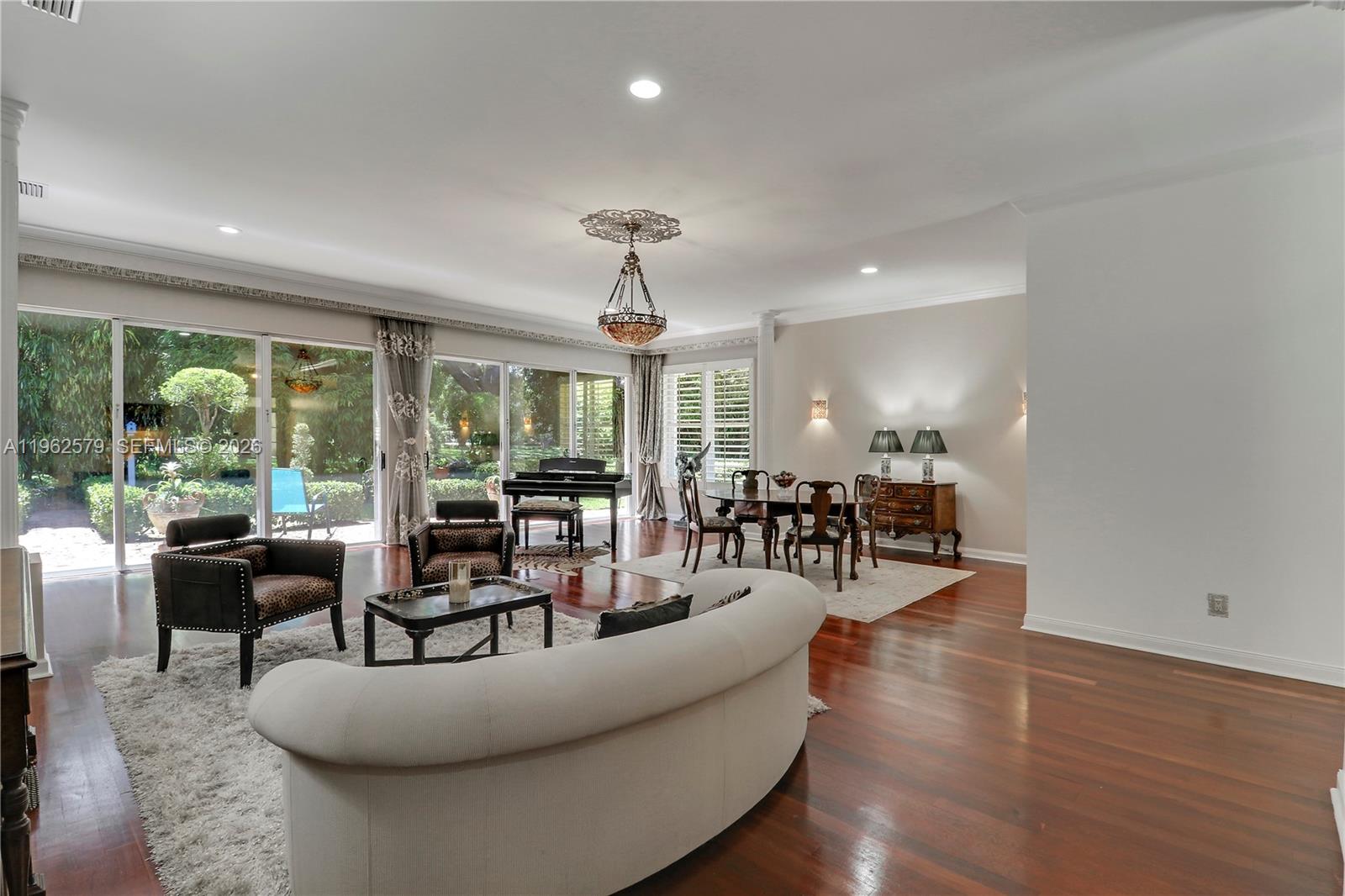 115 Winter Club Ct, Palm Beach Gardens FL 33410