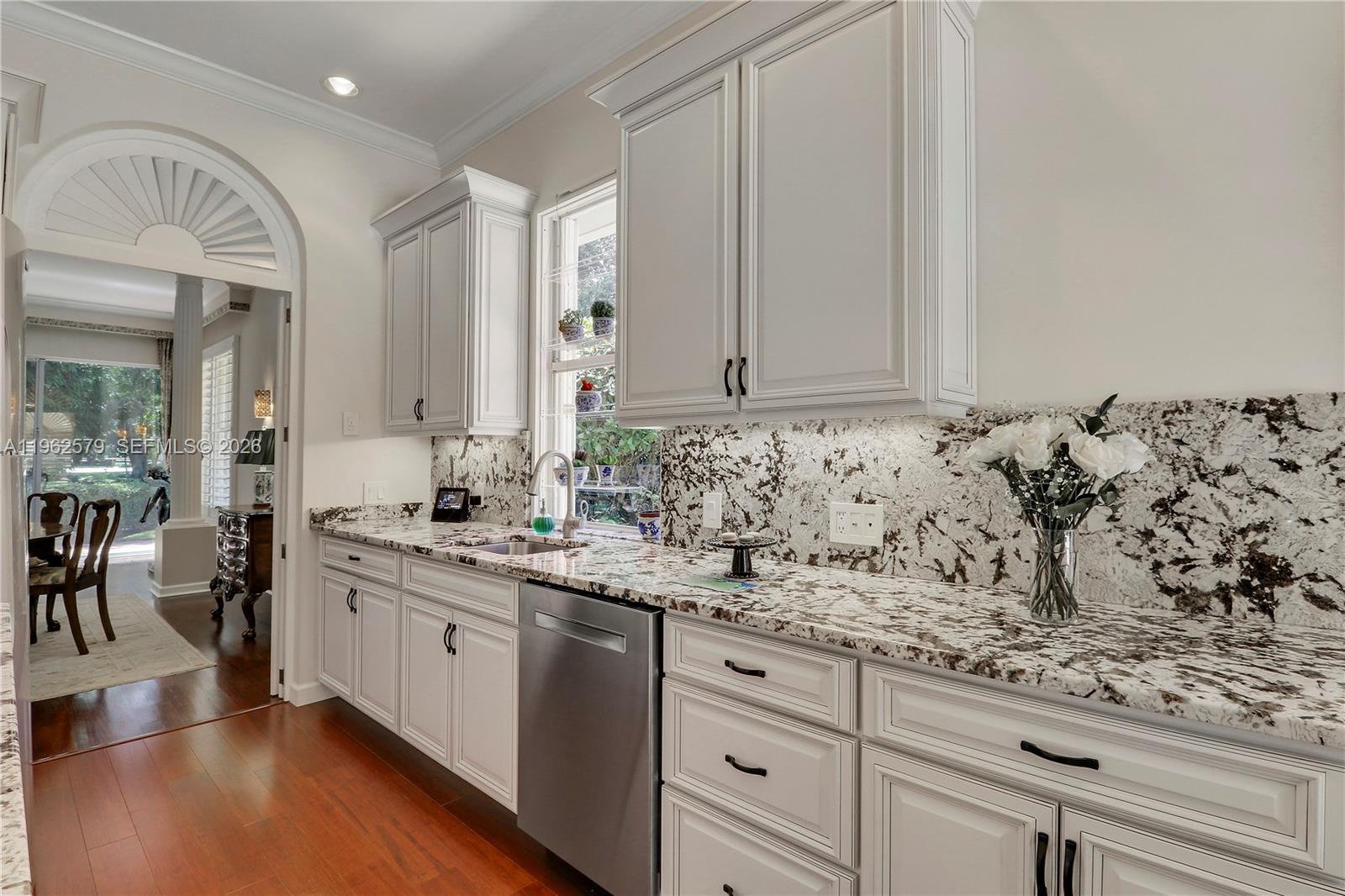 115 Winter Club Ct, Palm Beach Gardens FL 33410