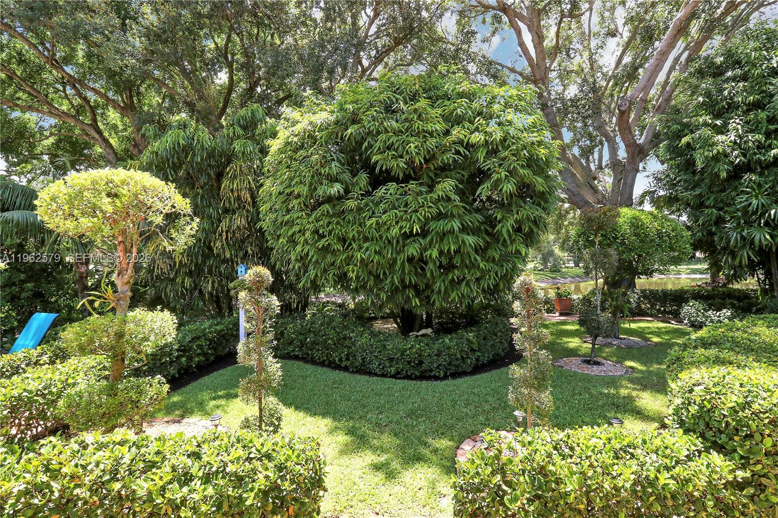 115 Winter Club Ct, Palm Beach Gardens FL 33410
