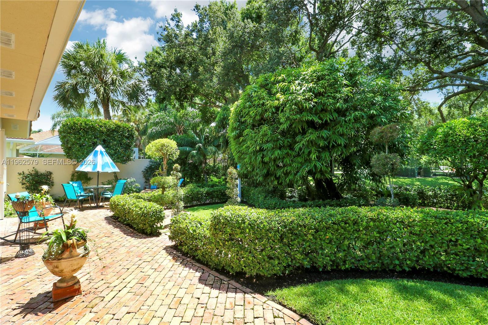 115 Winter Club Ct, Palm Beach Gardens FL 33410