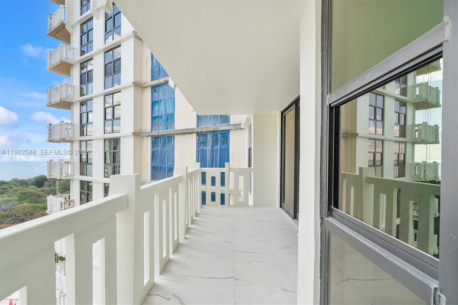 1121 Crandon Blvd #D806, Key Biscayne FL 33149