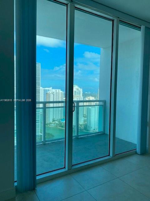 950 Brickell Bay Dr #4002, Miami FL 33131
