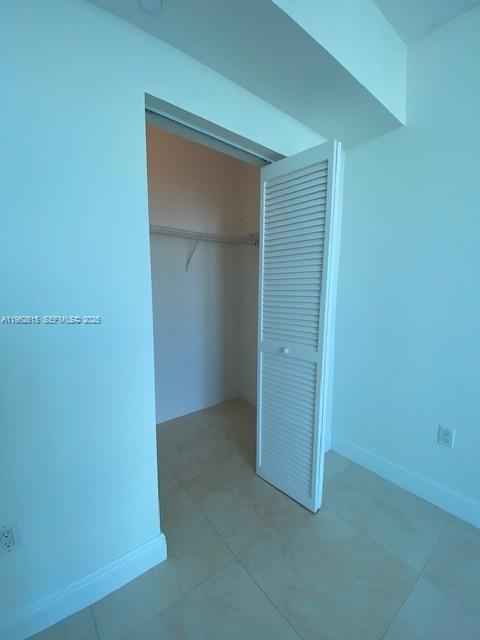 950 Brickell Bay Dr #4002, Miami FL 33131