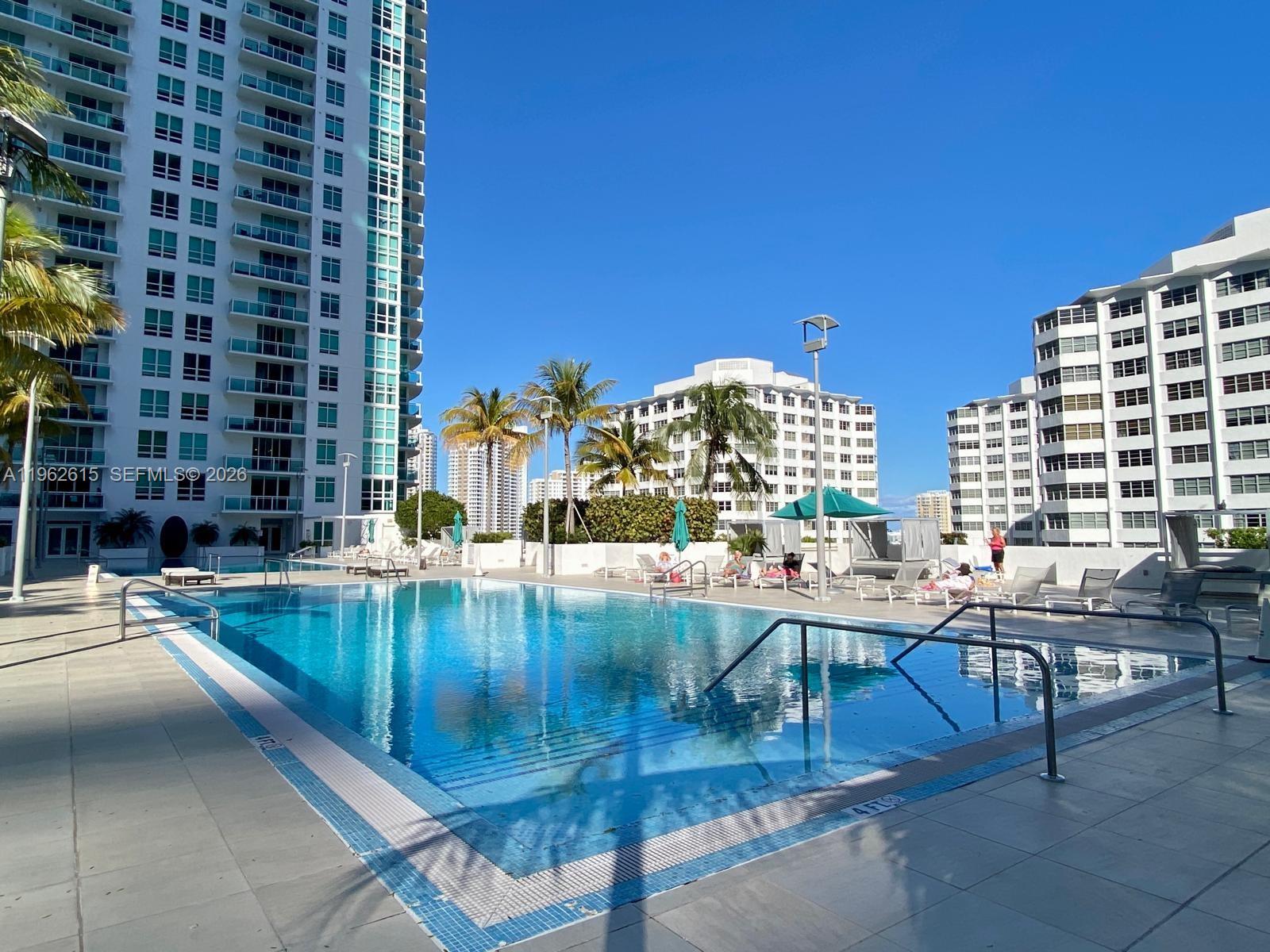 950 Brickell Bay Dr #4002, Miami FL 33131