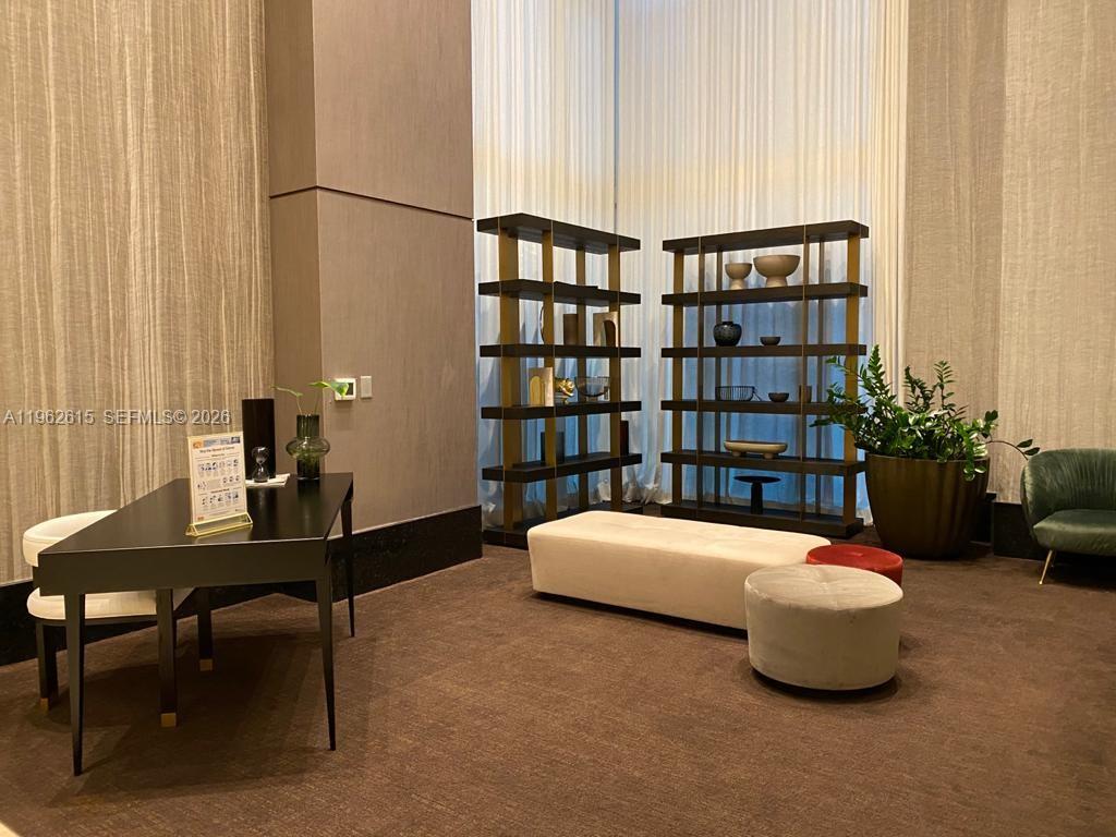 950 Brickell Bay Dr #4002, Miami FL 33131