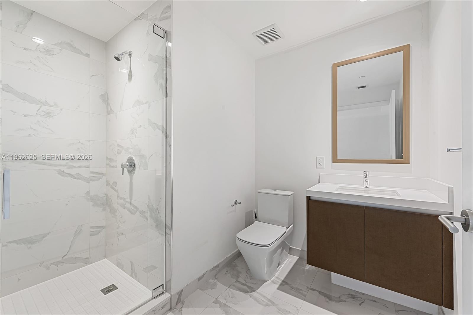 851 NE 1st Ave #1012, Miami FL 33132