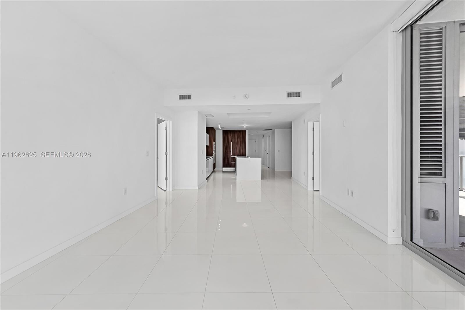 851 NE 1st Ave #1012, Miami FL 33132